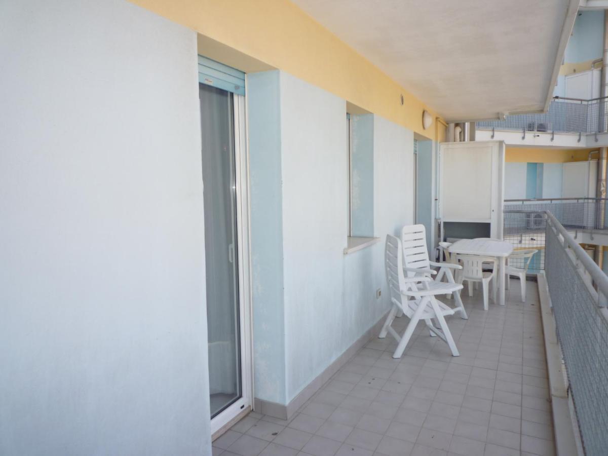 Bali Apartment ลิโดดิเยโซโล ภายนอก รูปภาพ