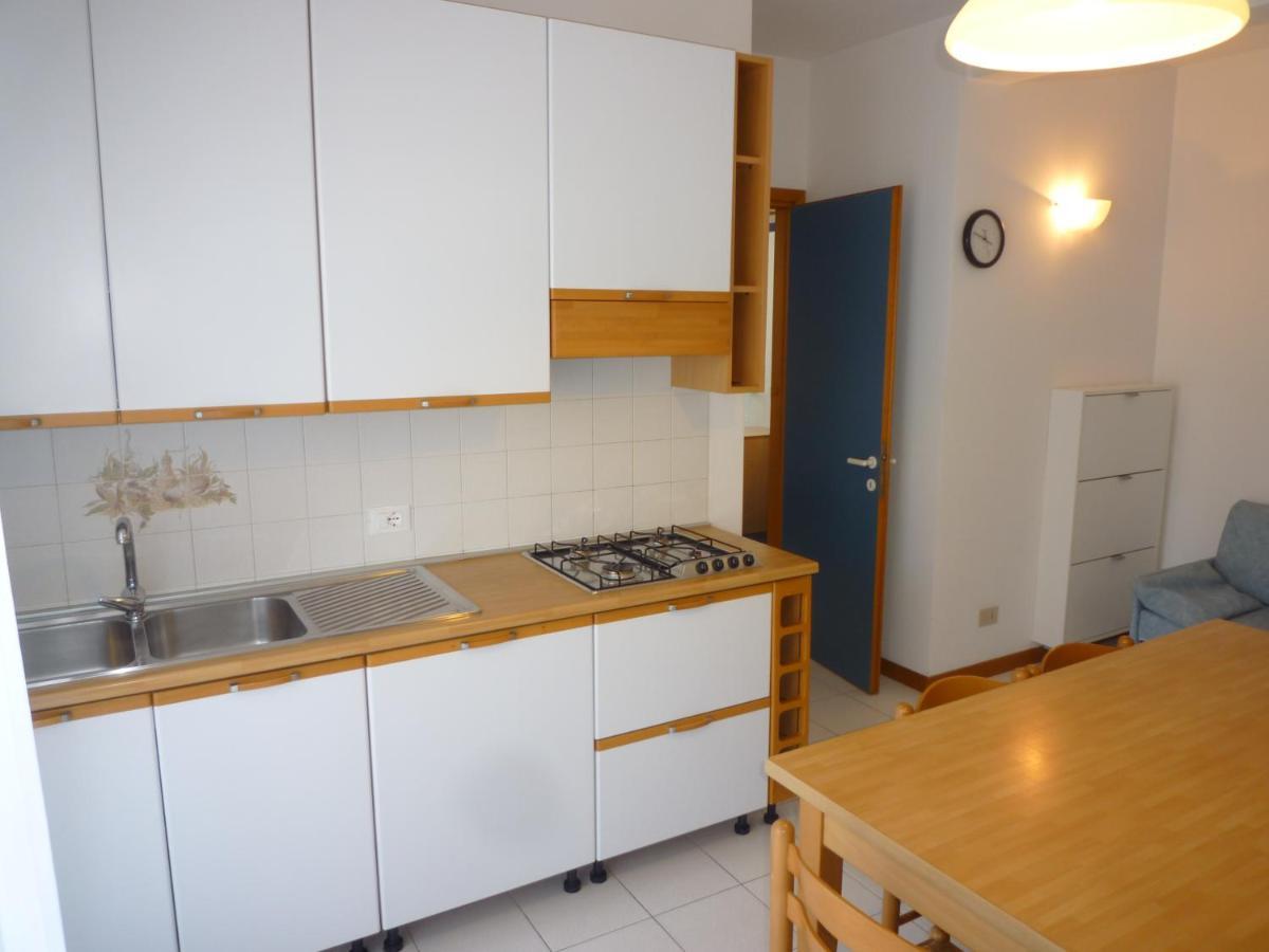 Bali Apartment ลิโดดิเยโซโล ภายนอก รูปภาพ