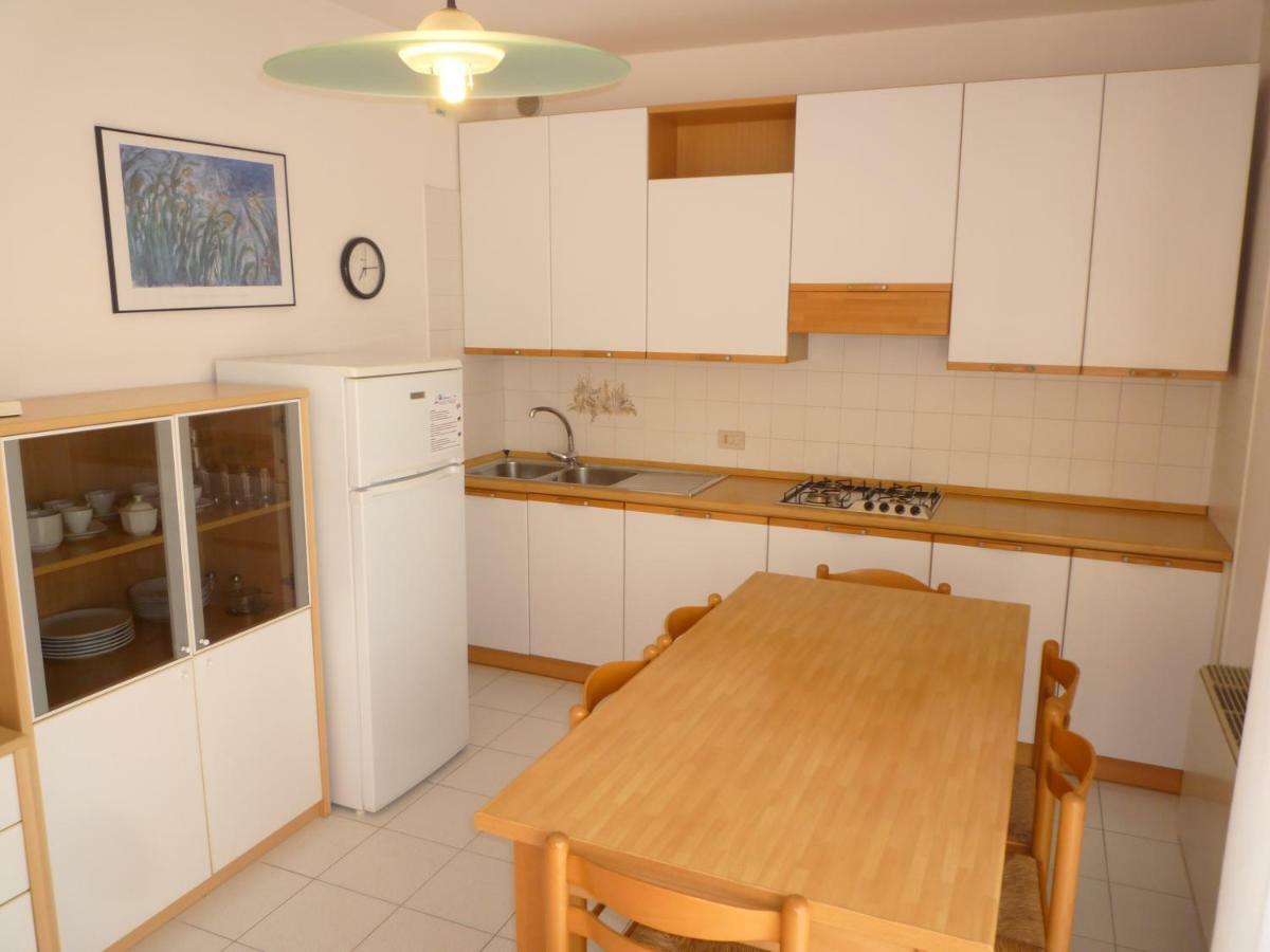 Bali Apartment ลิโดดิเยโซโล ภายนอก รูปภาพ