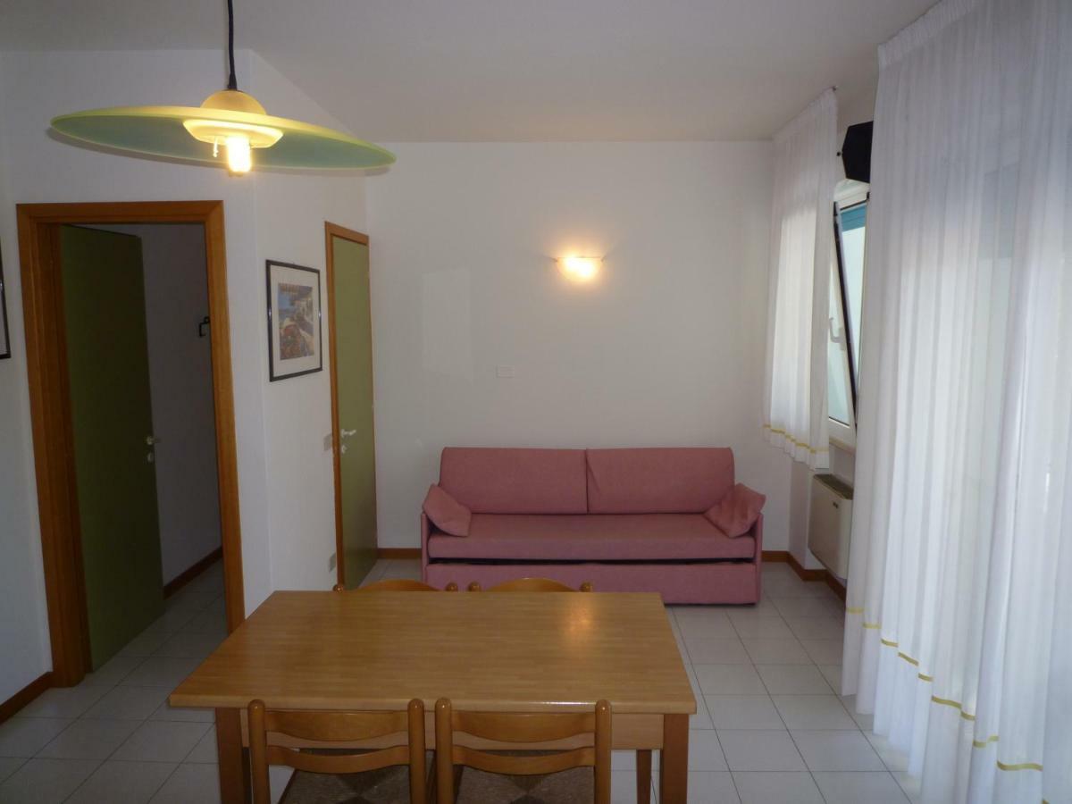 Bali Apartment ลิโดดิเยโซโล ภายนอก รูปภาพ