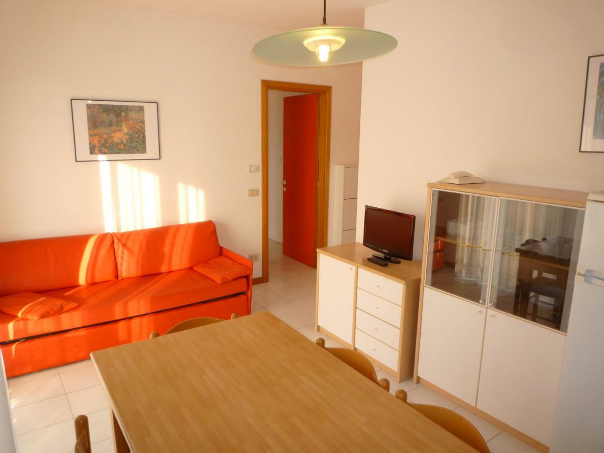 Bali Apartment ลิโดดิเยโซโล ภายนอก รูปภาพ